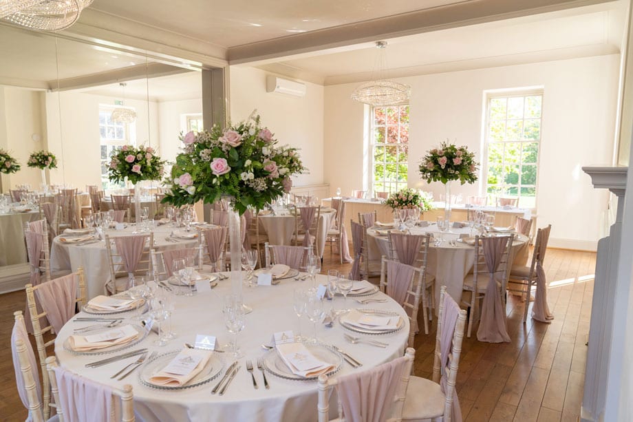 Wedding Linen Hire in Essex Top 4 Things to Consider Simply Linens