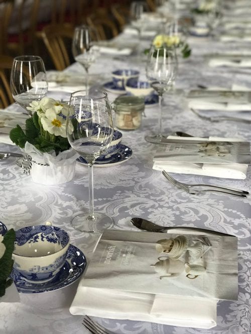 Event table linen hire Hire From Simply Linens Essex